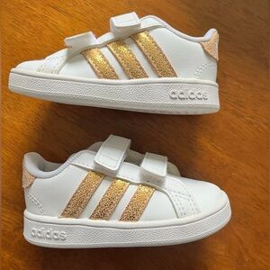 Adidas Grand Court Sneaker / toddler size 6